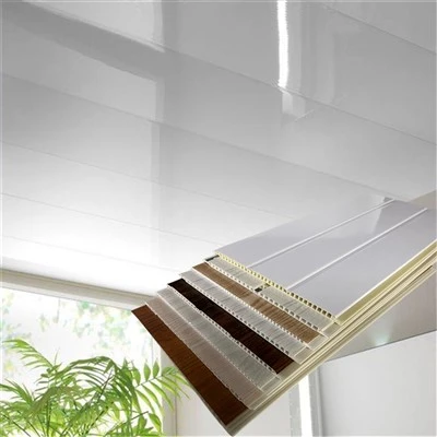 Plafon din PVC dormitor